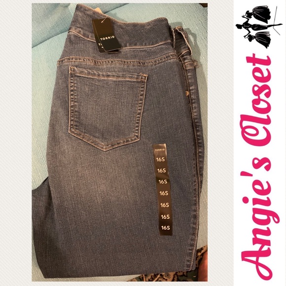 Torrid - Jegging - Frayed - Medium Wash - Picture 6 of 7